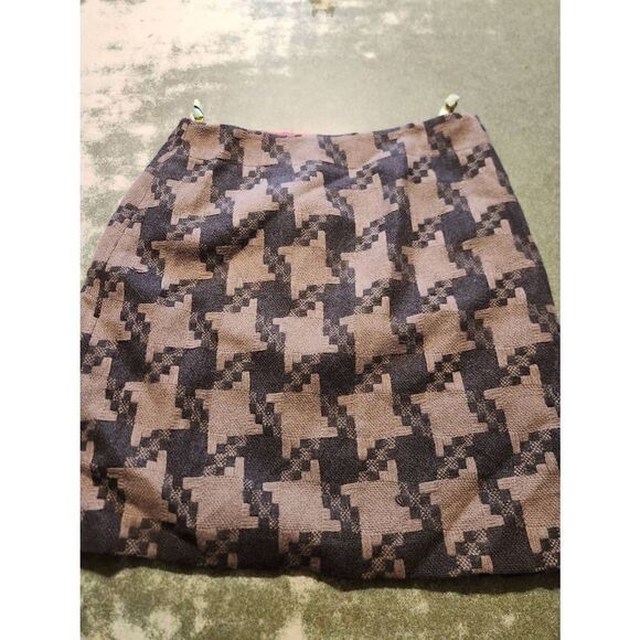 Boden Dresses & Skirts - Boden Houndstooth Wool Mini Skirt sz 6R